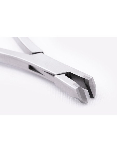 Pinza de corte distal