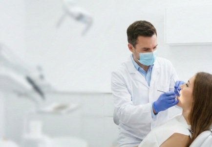 Cirug&iacute;a Dental